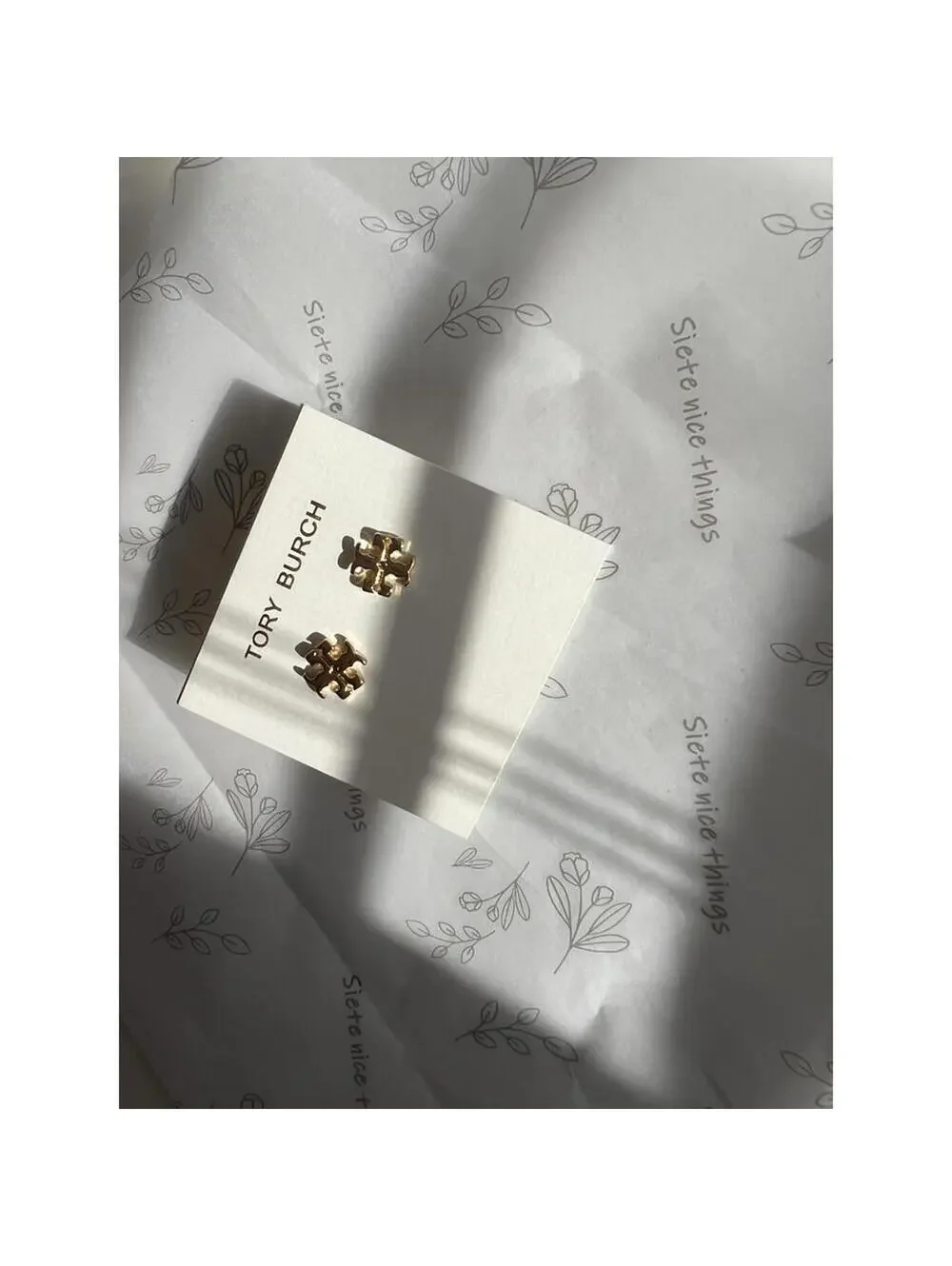 Tory Burch Lady Classic Double T Stud Lady earrings Simple Timeless Gold plated - Picture 2 of 9